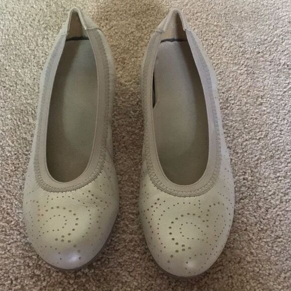 Munro Womens Quinn Gray Ballet Flats - Picture 6 of 9